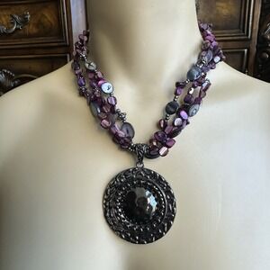 Artisan Mother Of Pearl Purple Shell Medallion Necklace‎ 20 Inch Multi Strand